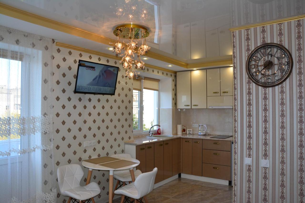 Apartaments On Preobrazhenskaya 8 Kirovograd Exterior foto