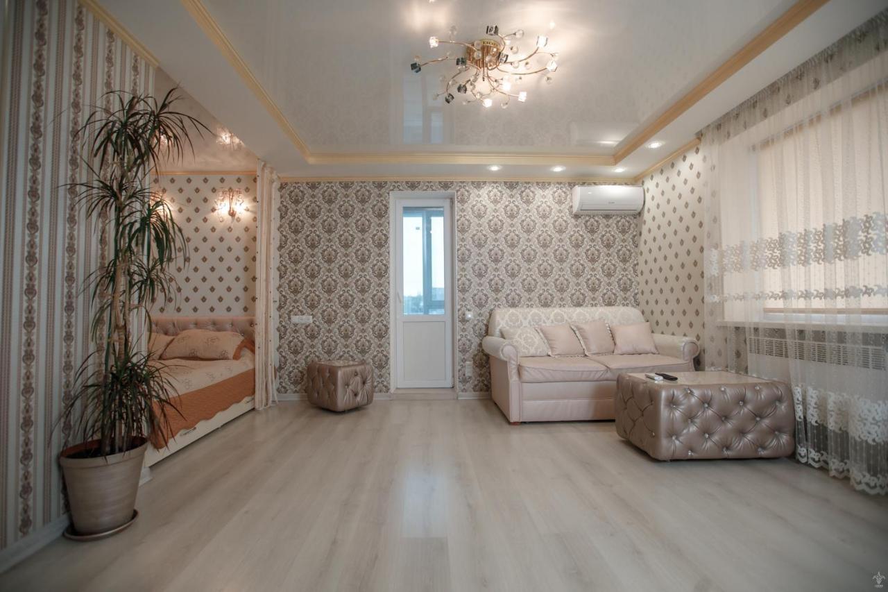 Apartaments On Preobrazhenskaya 8 Kirovograd Exterior foto
